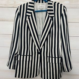 Liz Claiborne size 12 black & white stripe blazer